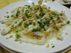 蒜蓉粉丝蒸沙虫-瑞记湛江鸡饭店·粤西第一鸡(粤垦店)