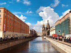 -滴血救世主教堂