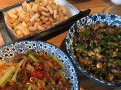 -唐伯虎新派湘菜馆(石夏时代广场店)