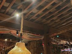 -老牌坊云南鱼豆花火锅(哈西万达店)