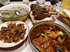 -丁里羊肉小镇(天鹅湖总店)