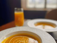 -YUE·6·西式融合餐厅(外滩六号店)