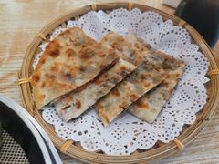 干菜肉麦饼-桐香园小笼包(百井坊巷店)