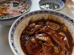 -鲁达面馆本帮风味(共康东路店)
