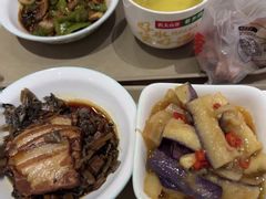 -老乡鸡(融科天地店)