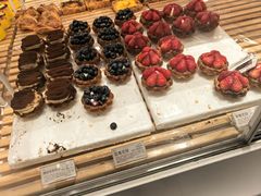 -好利来(上海长宁龙之梦店)