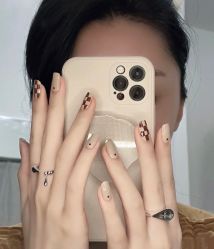 -IDO美甲美睫