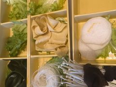 -呷哺呷哺 黄金牧场 (中发百旺店)