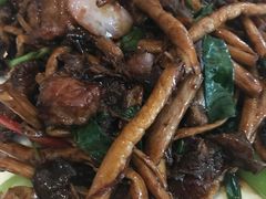 -八府香鸭·啫啫煲(华山路店)