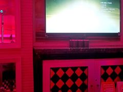 -自由港KTV(王子公主金平店)