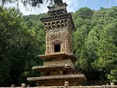 -四门塔风景区
