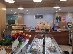 -光明牛奶棚(南泉店)