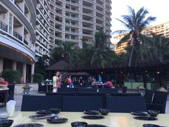 -三亚海韵度假酒店·渔人码头海鲜火锅BBQ自助餐厅·落日吧