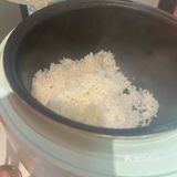 楠城湘餐厅以地道湘菜闻名,辣味层次分明,食材新鲜分量足