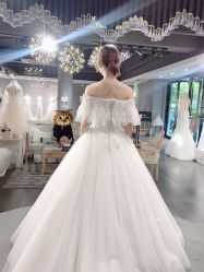 点击看大图 -艾米丽婚纱礼服