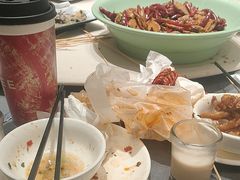 -靓虾二哥长沙地标小龙虾(五一广场店)