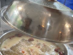 -光头药膳鸡(莱茵小镇店)