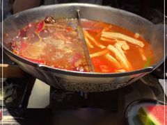 -湊湊火锅·茶憩(新中关购物中心店)