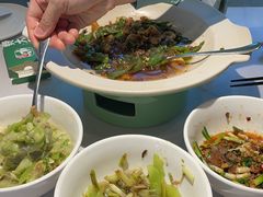 -费大厨辣椒炒肉(黄兴中心广场店)