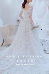-艾米丽婚纱礼服