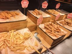 -芝小官毛肚火锅海鲜自助(苏州吴江区万宝店)