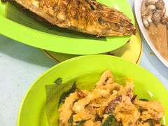 -明记烧鱼美味店