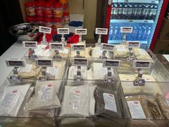 -上海市长春食品商店(淮海中路店)