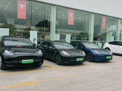 -TESLA 特斯拉(北京南四环中路特斯拉中心)