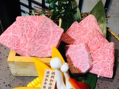 -山川小町·极番烧肉(新地假日广场店)