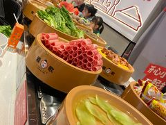 -龍歌自助小火锅(兰山上海路万达店)