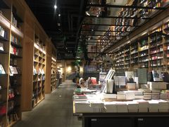 -覔书店(壹方城店)