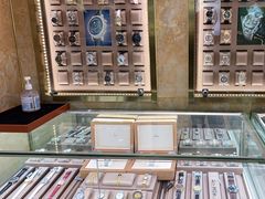 -亨得利名表服务中心(上海湾店)