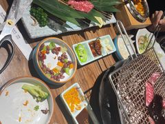 -明洞阿姨·韩式酱蟹烤肉·创意料理(三元桥店)