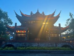 -鲁镇