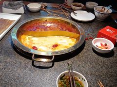 -小天鹅火锅·一线江景洪鼎旗舰店(洪崖洞店)