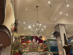 -玛格萝妮比萨屋(四平店)