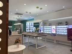 -无界眼镜MaxLess(南翔印象城店)