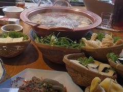 -民食香·腊排骨野生菌美食(木府店)