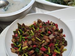 -梅利汴京烤鸭•开封豫菜地标店(东大街店)