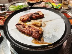 招牌厚切五花肉-酒拾烤肉(阳光100店)
