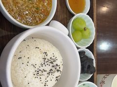-蟹上黄·蟹黄面·江南糖水(人民广场店)