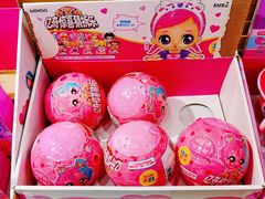 -名创优品(万达广场河东店)