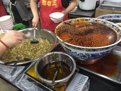 -邢老三肉丸糊辣汤(西安总店)