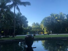 -三亚湾海居铂尔曼度假酒店