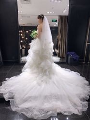 点击看大图 -GRACE KELLY婚纱与礼服(北京店)