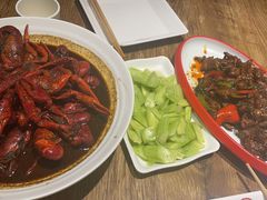 -叶派龙虾•招牌香辣蟹·海鲜(中海国际店)