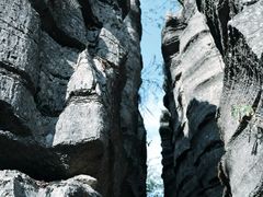 -梭布垭石林景区