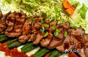 Soy Sauce Braised Beef Short Ribs