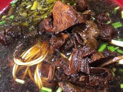 -小龙大肉面馆