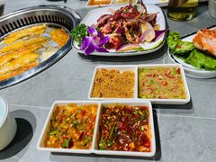 自助蘸料-鹤之乡·齐齐哈尔东北炭火烤肉(昆明盈江路店)